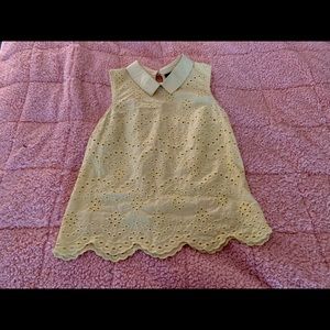 5/$25 - 
Pastel collar top